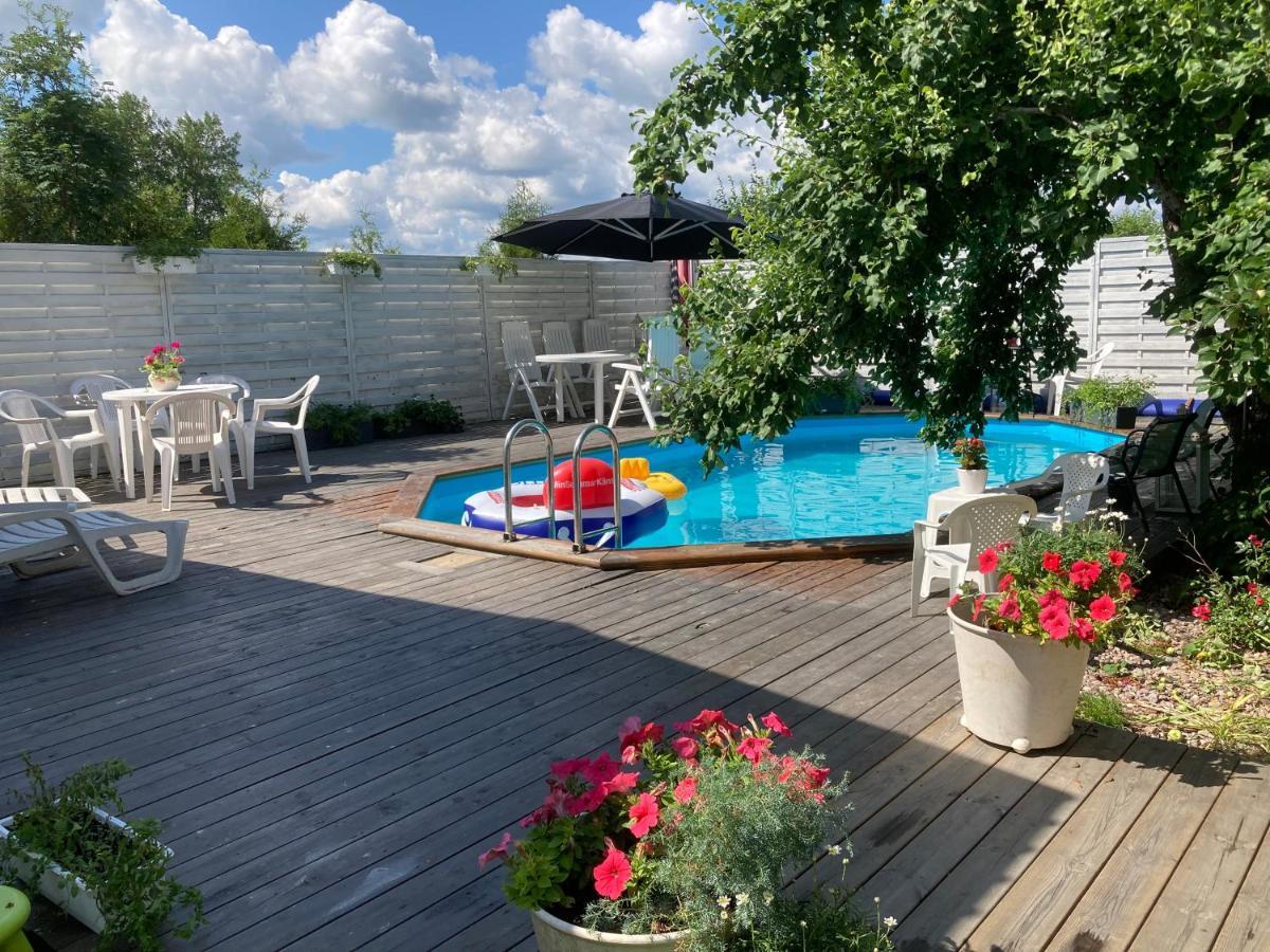 Mehri Bed and Breakfast Uppsala Buitenkant foto