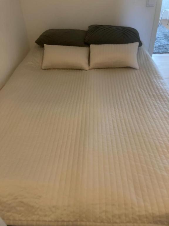 Mehri Bed and Breakfast Uppsala Buitenkant foto